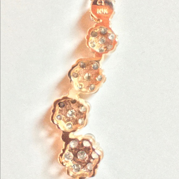 10K (Stamped) Gold Round Diamond Journey Pendant - Picture 4 of 12